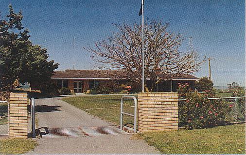 Darwin Radio Tropical Outback